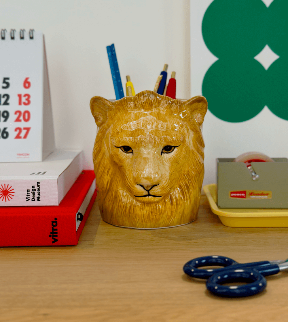 Pet Buddies: Leo León Pencil Pot - Imagen 4