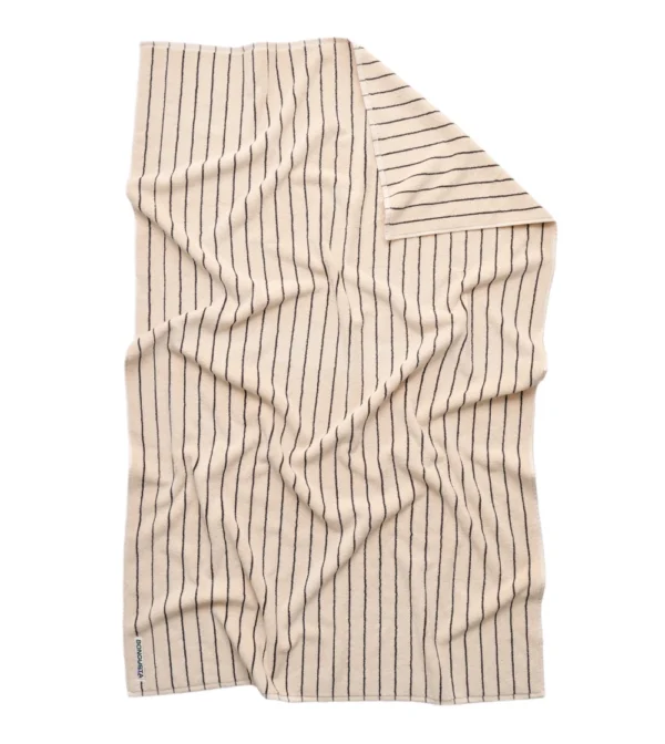 toalla grande de playa a rayas crema y negro 100% algodón de bongusta de la colección Naram.