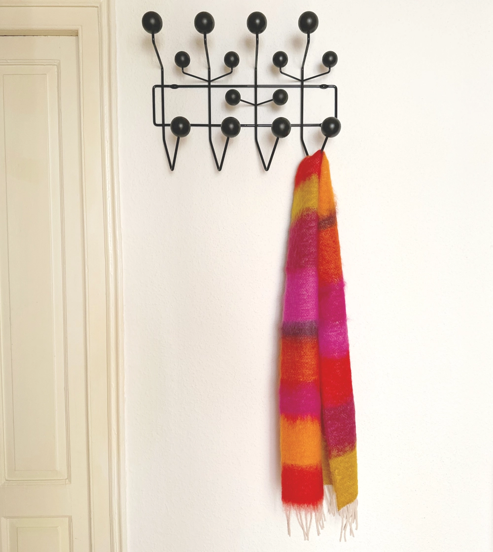 Bufanda Ezcaray modelo Matisse con franjas de colores fabricada en lana y mohair