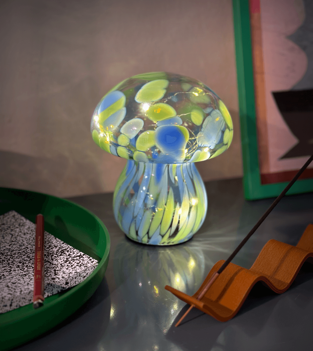 lámpara de cristal de colores con forma de seta