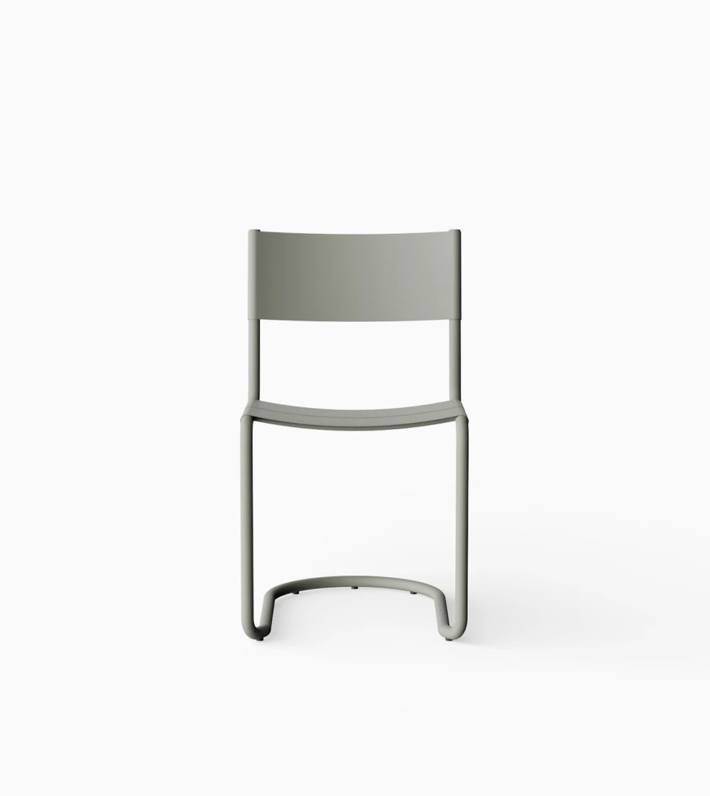 Silla para exteriores gris