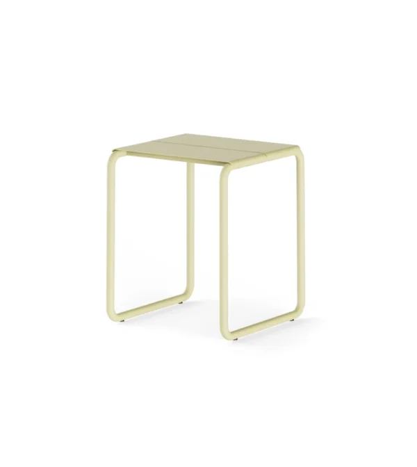 taburete para exterior amarillo