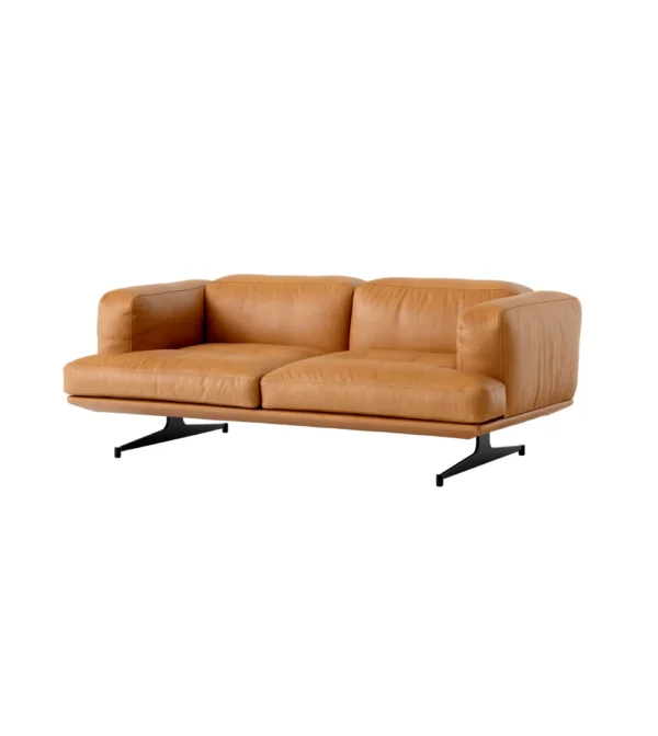 Sofá de diseño cuero cognac Inland AV22 &Tradition