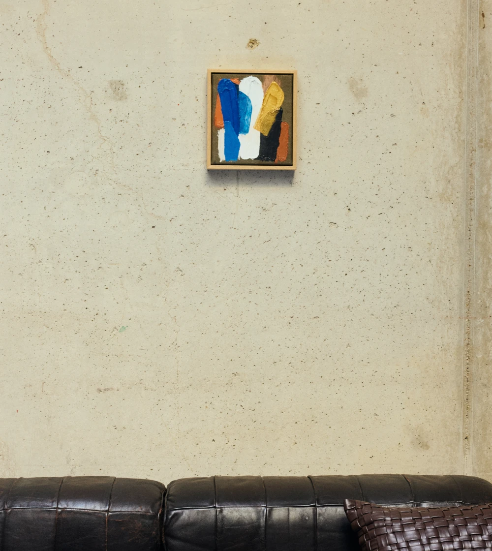 Cuadro Moonlight Strokes de HKLIVING, obra abstracta compacta con capas de pintura azul y dorado, ideal como acento decorativo