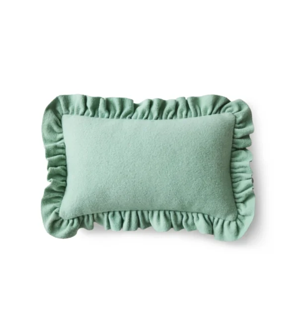 Cojín acolchado con borde fruncido de HKLIVING sobre sofá, aportando confort, textura y estilo decorativo