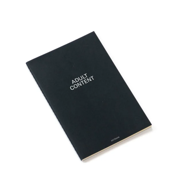 cuaderno negro a5 papel punteado