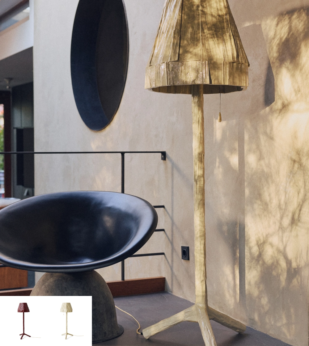 Lámpara de pie de diseño de Teun Zwets para HKLIVING. Una reinterpretación contemporánea de la lámpara clásica con acabado brillante y carácter escultórico.