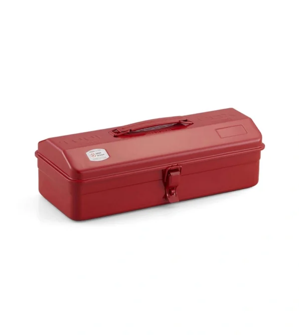 caja de herramientas de acero color rojo hecha en pajón de toyo.