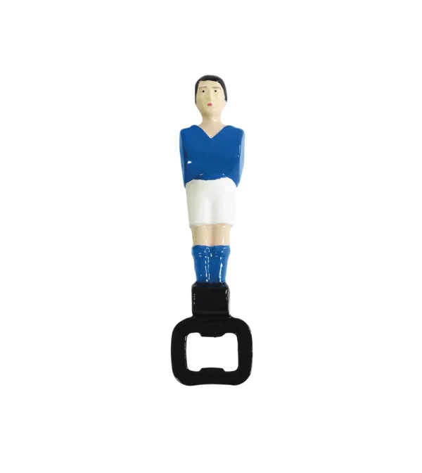 abridor de botellas con forma de jugador de fútbol o futbolín de doiy