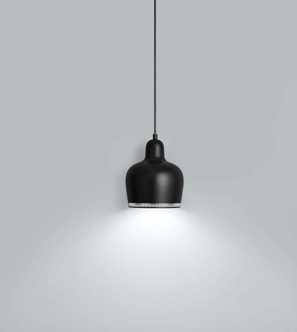 lámpara de techo Pendant Light A330S Golden Bell de artek color negro diseñada por Alvar Aalto