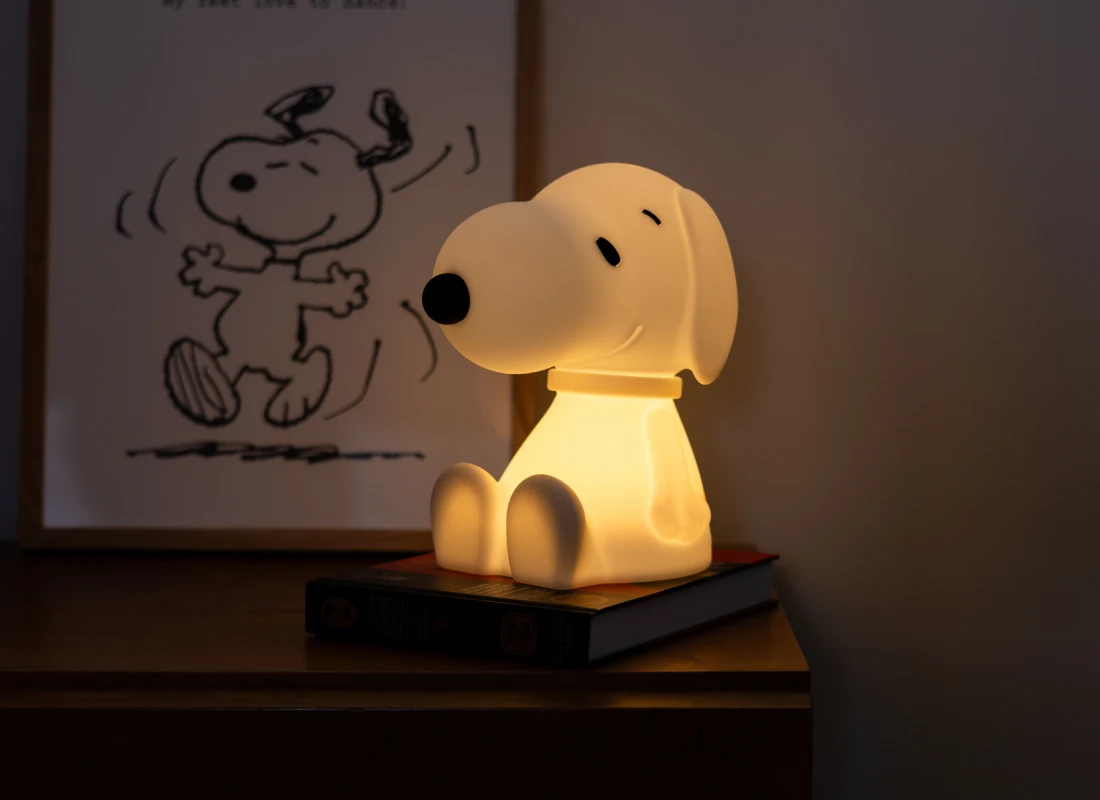 lámparas infantiles para niños de snoopy y smiley