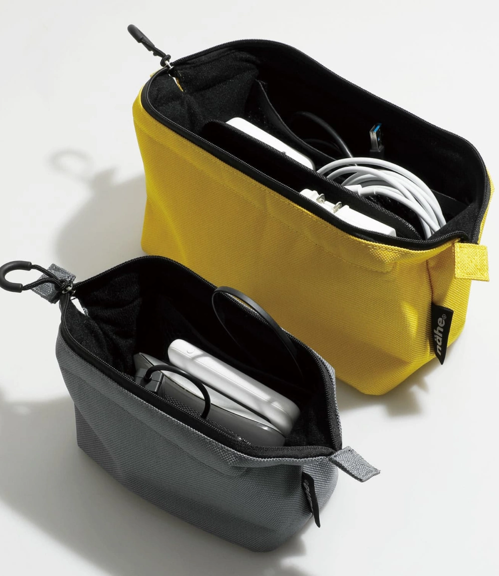 neceser de viaje para gadgets amarillo hecho en japón de nähe