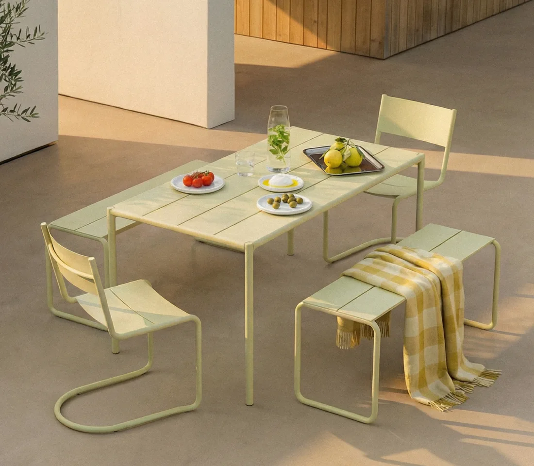 mobiliario y accesorios para exterior. Muebles outdoor de diseño