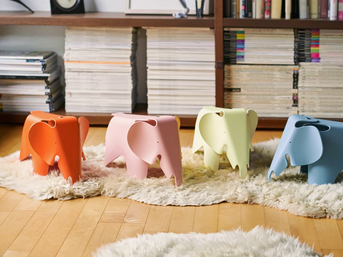 objetos de diseño de la colección Eames de Vitra. diseño de eames y ray eames