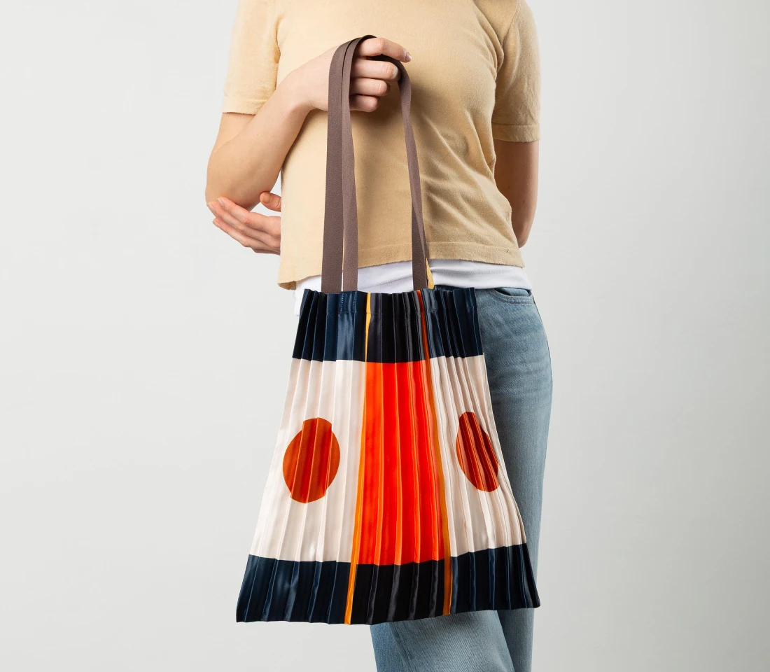 Genunine-Banner-bolsos-multitudes bolsos plisados multitudes con estampados de colores fabricados en italia