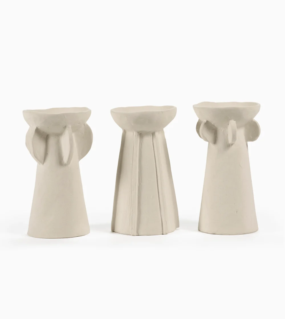 Juego de 3 jarrones Molly de Serax en color beige, diseñados por Marie Michielssen.