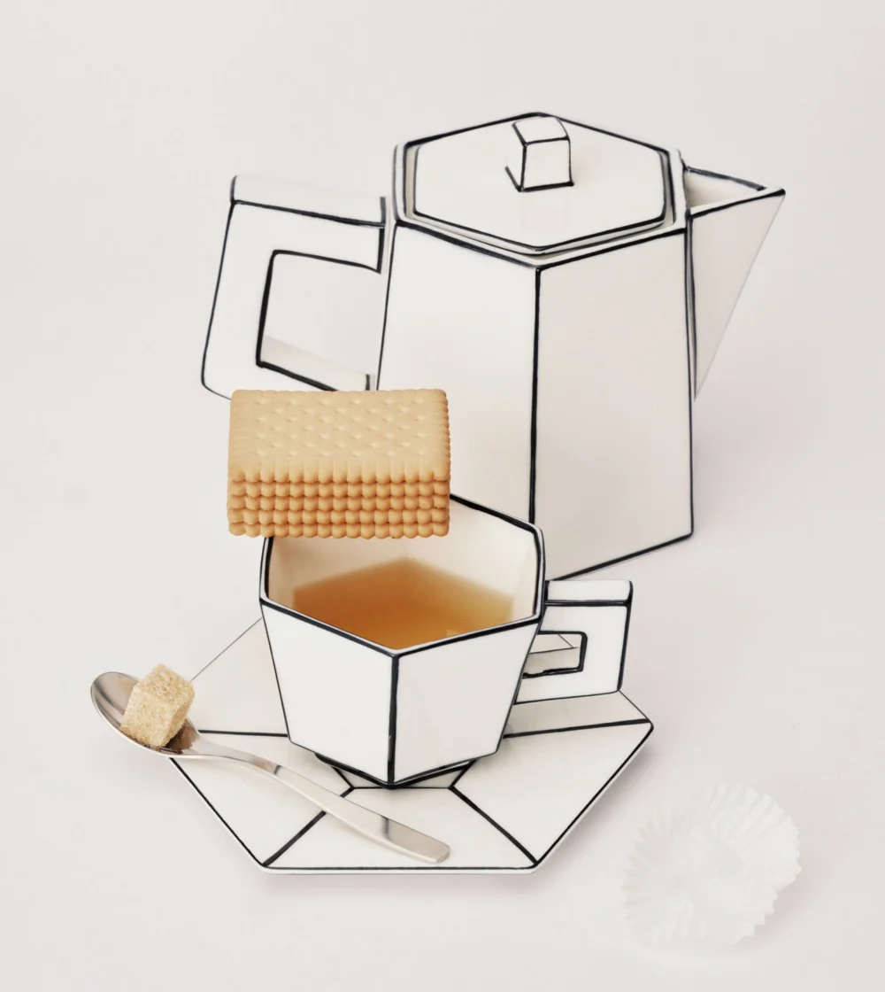 Taza de cappuccino con platillo Carte Blanche de Serax en blanco y negro, diseñada por Annebet Philips.