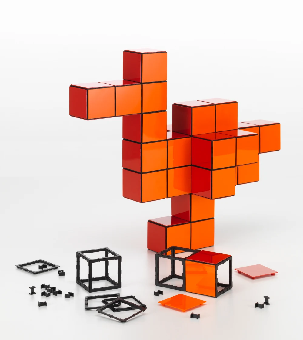 Panton Cubes Cat Duo-Tone de Vitra con forma de pato