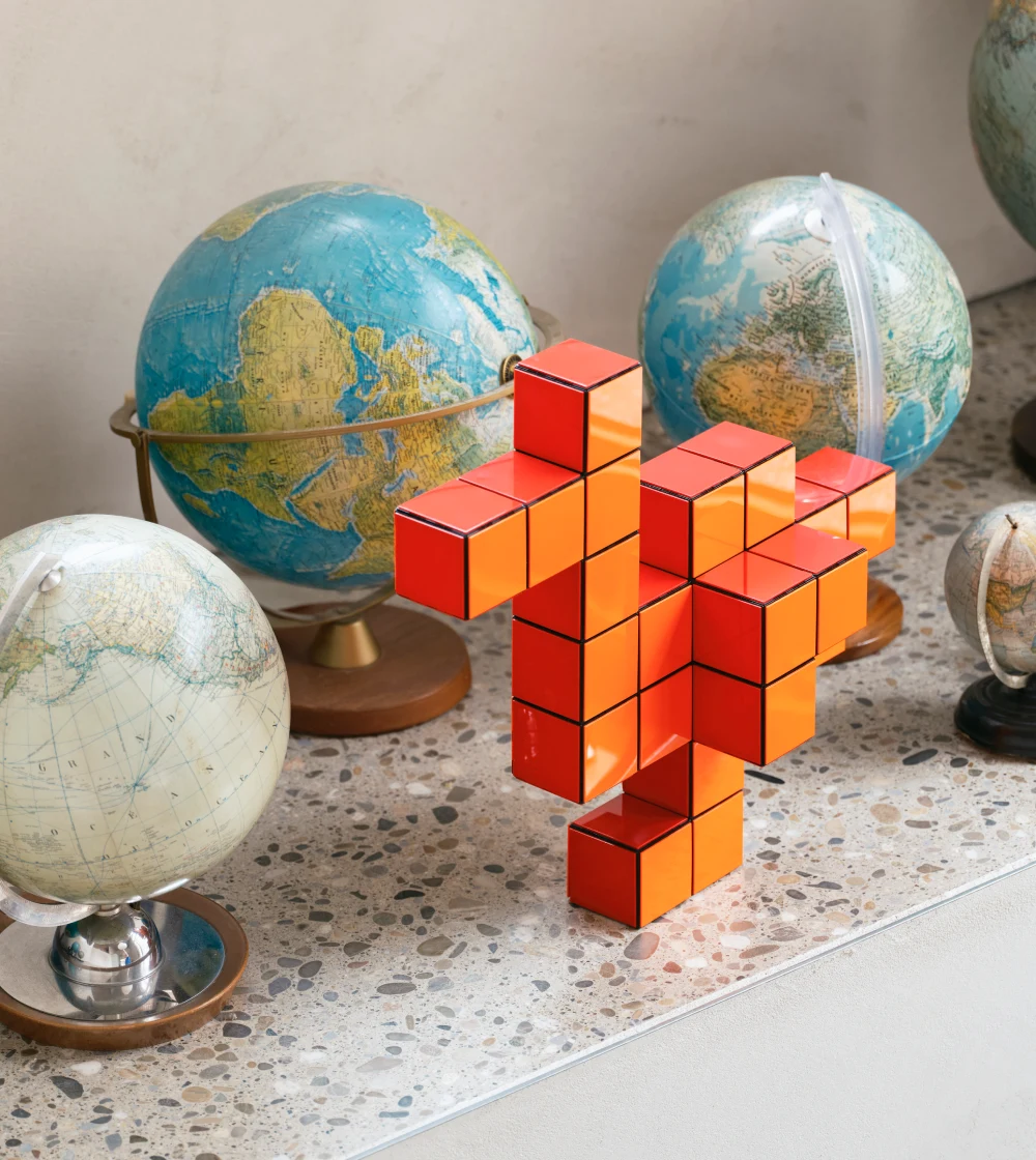 Panton Cubes Duck Duo-Tone de Vitra con forma de pato