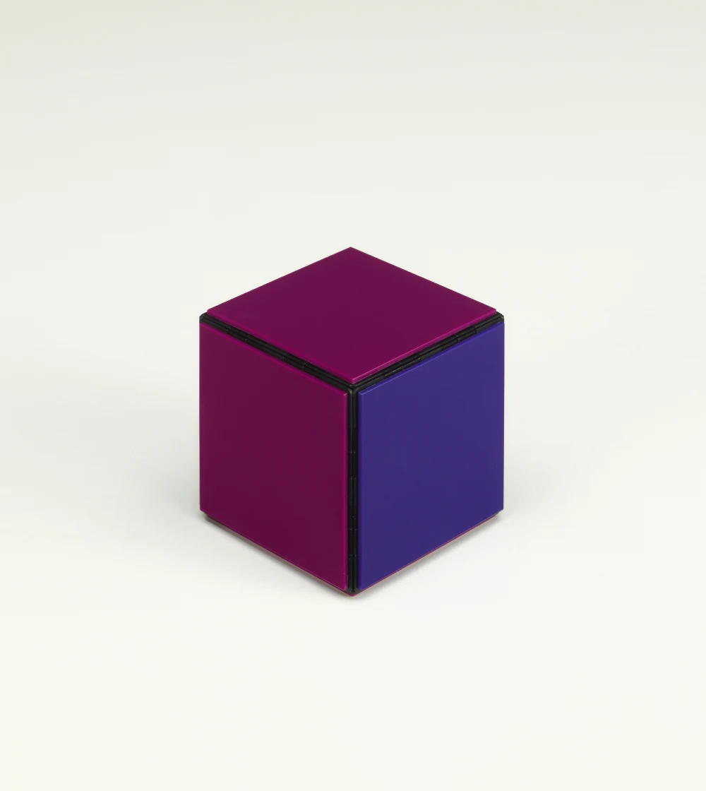 Panton Cubes Giraffe Duo-Tone de Vitra con forma de jirafa