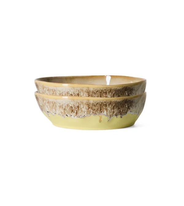 70s Ceramics Pasta Bowls Custard de HKLIVING, set de dos cuencos de gres multicolor para pasta con estilo retro.