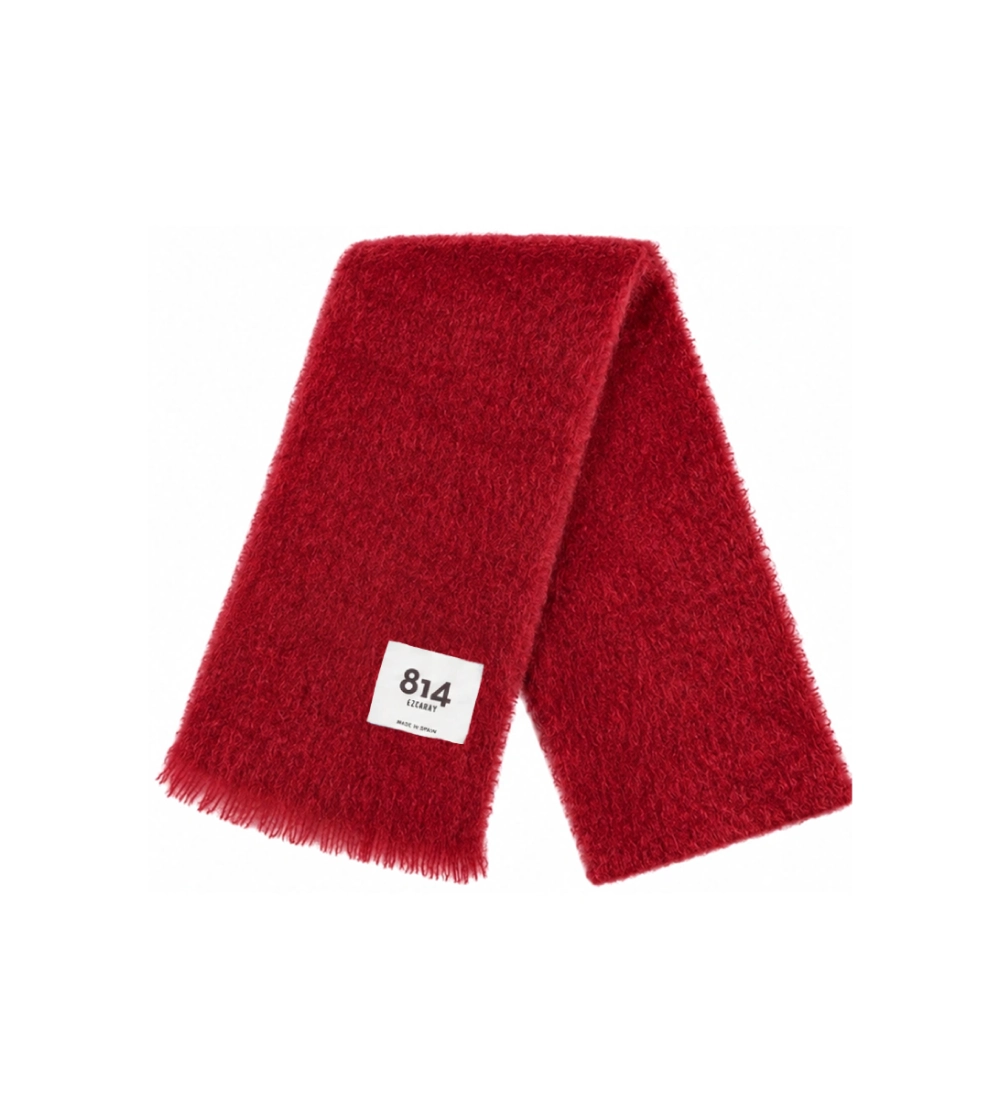 bufanda ezcaray color granate fabricada en lana y mohair.