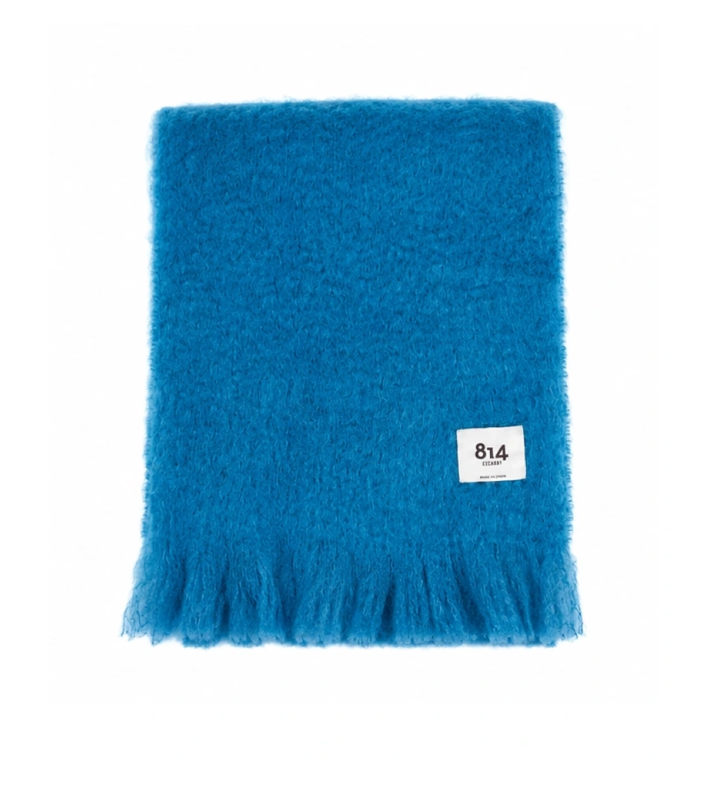 bufanda ezcaray ancha color mostaza fabricada en lana y mohair.