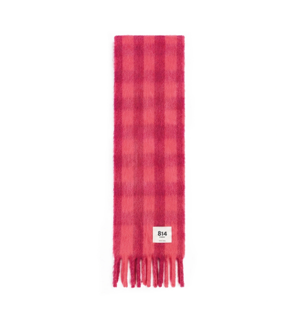 Bufanda Stripy Vichy de Ezcaray en mohair y lana, con estampado de cuadros bicolor en rosa y morado y flecos.
