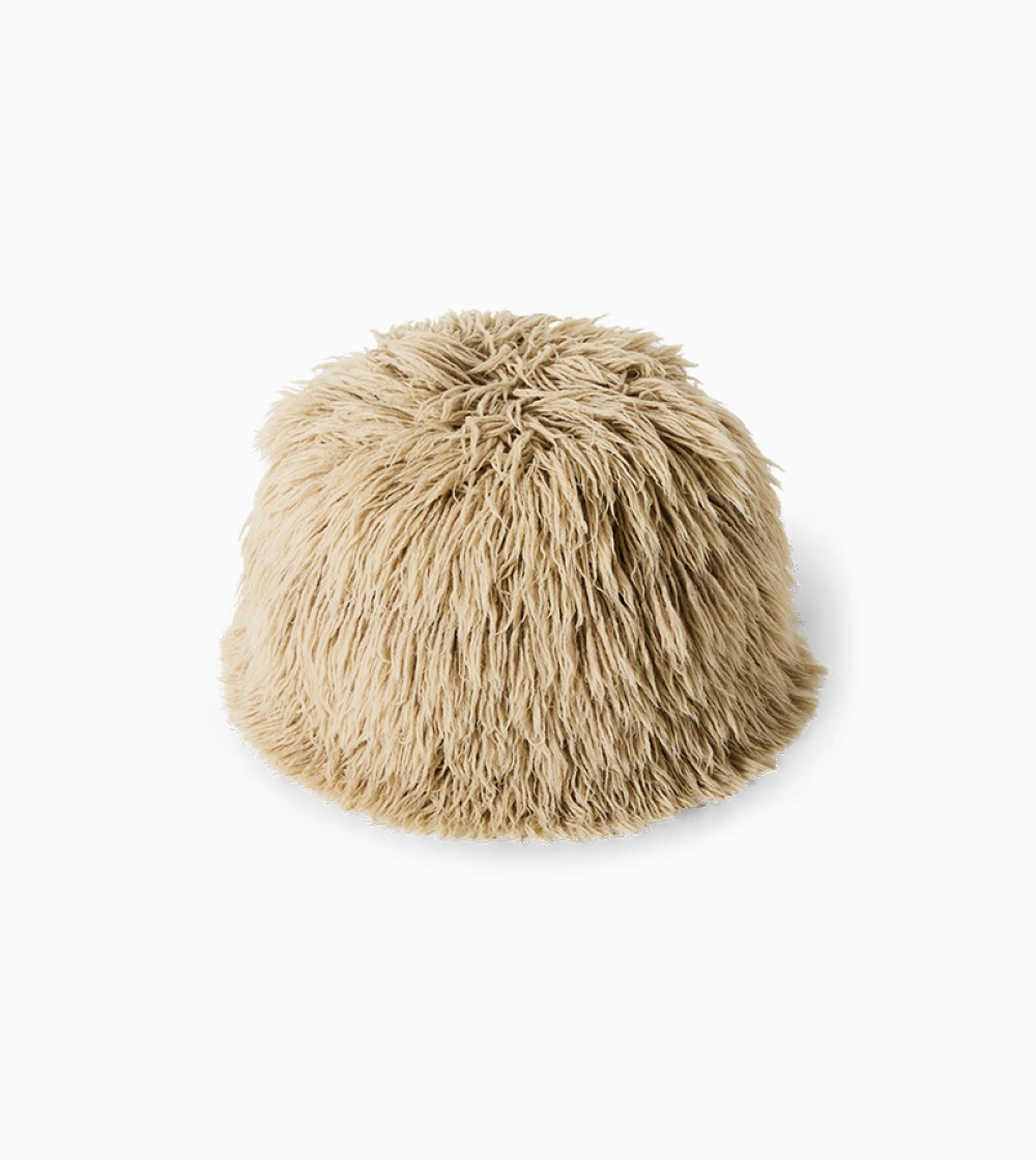 Shabby Pouf Beige de HKLIVING, puf beige de pelo largo y textura desgreñada para salón.