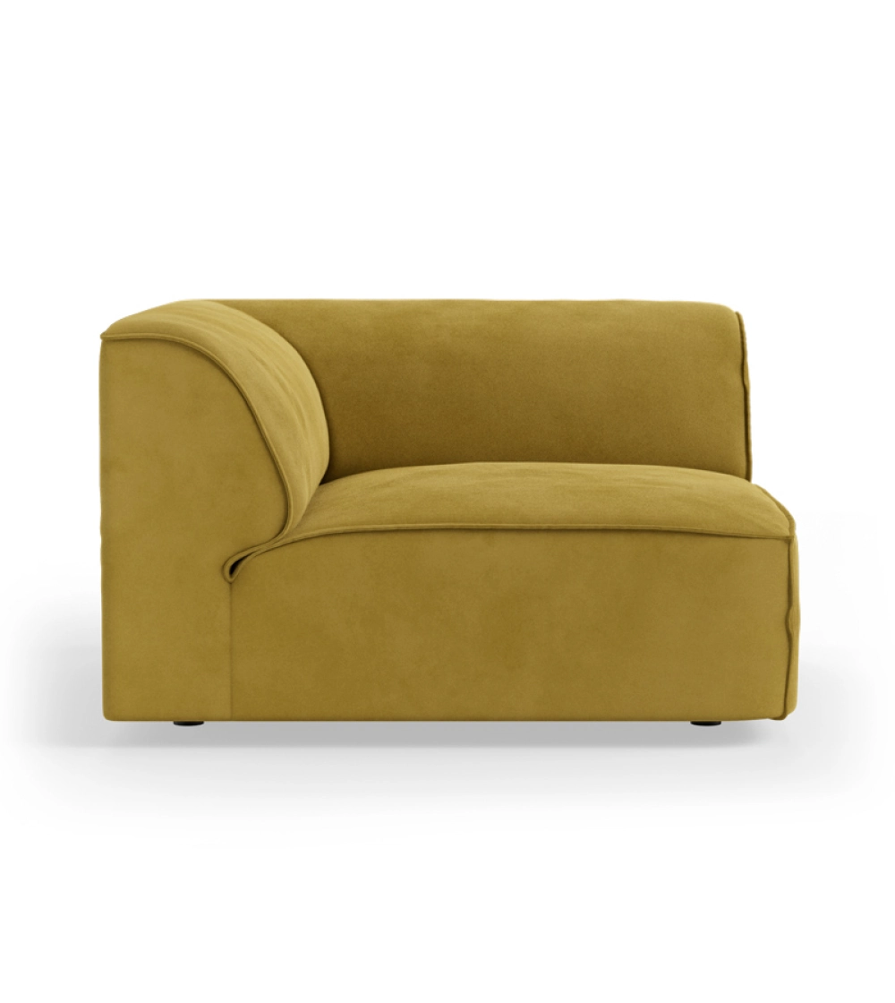 Sofá modular Flake de HKLIVING, ideal para crear una composición de sofá a medida con tapizado terciopelo color mostaza para salones modernos de diseño nórdico