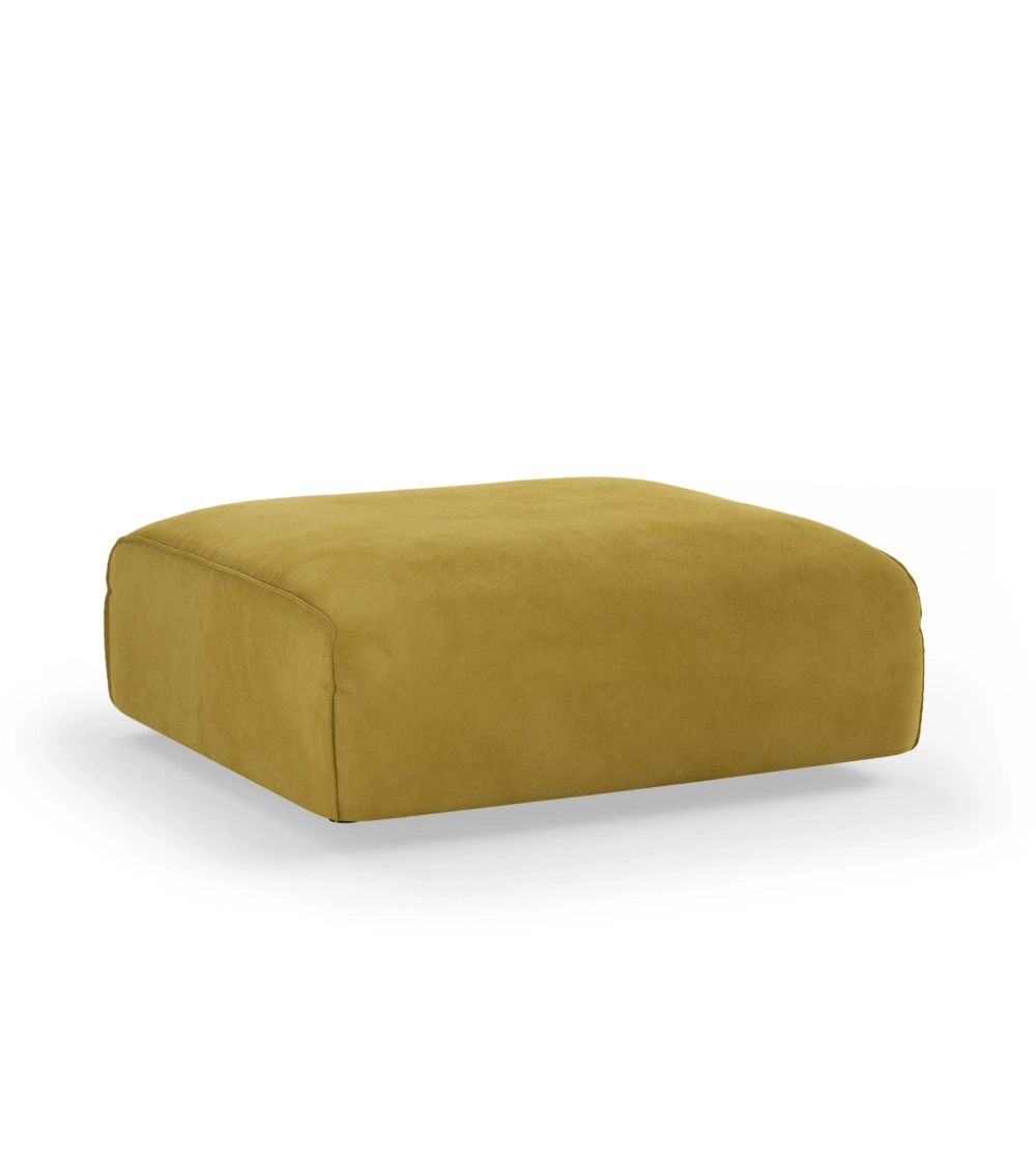 puf del Sofá modular Flake de HKLIVING, ideal para crear una composición de sofá a medida con tapizado terciopelo color mostaza para salones modernos de diseño nórdico