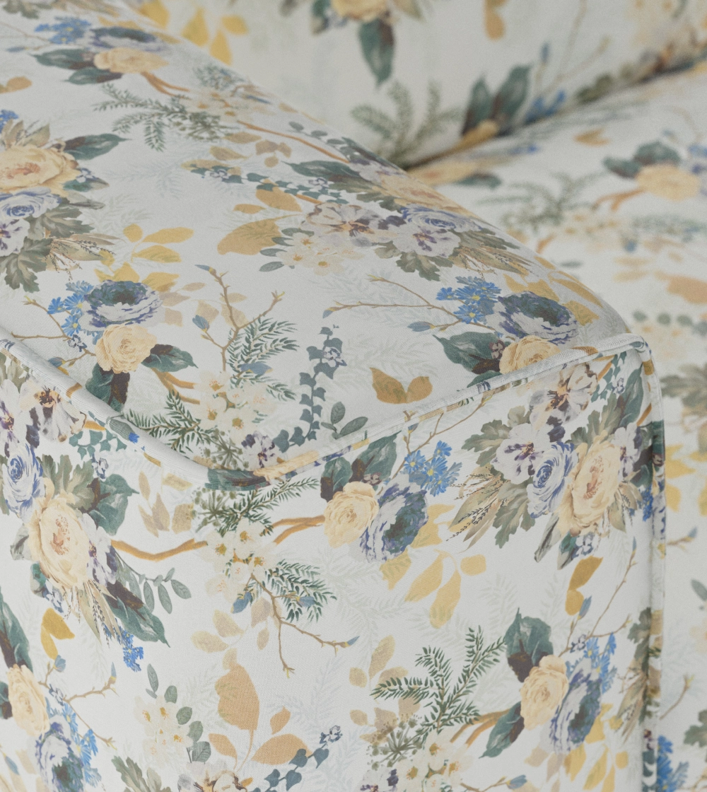 Flake Extreme Element Cotton Posy de HKLIVING, módulo de sofá modular con reposabrazos lateral, formas redondeadas y tapizado floral.