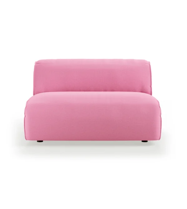 Sofá modular Flake de HKLIVING, ideal para crear una composición de sofá a medida con tapizado rosa para salones modernos de diseño nórdico