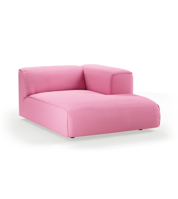 Sofá modular Flake de HKLIVING, ideal para crear una composición de sofá a medida con tapizado rosa para salones modernos de diseño nórdico