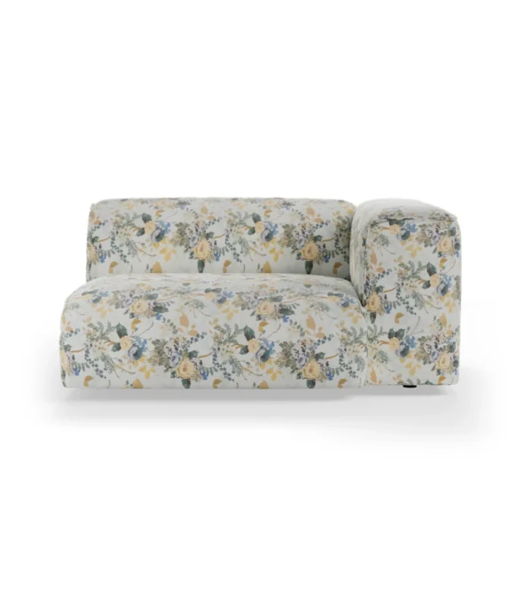 Flake Extreme Element XL Cotton Posy de HKLIVING, módulo XL para el extremo derecho de un sofá modular con reposabrazos lateral y tapizado floral.