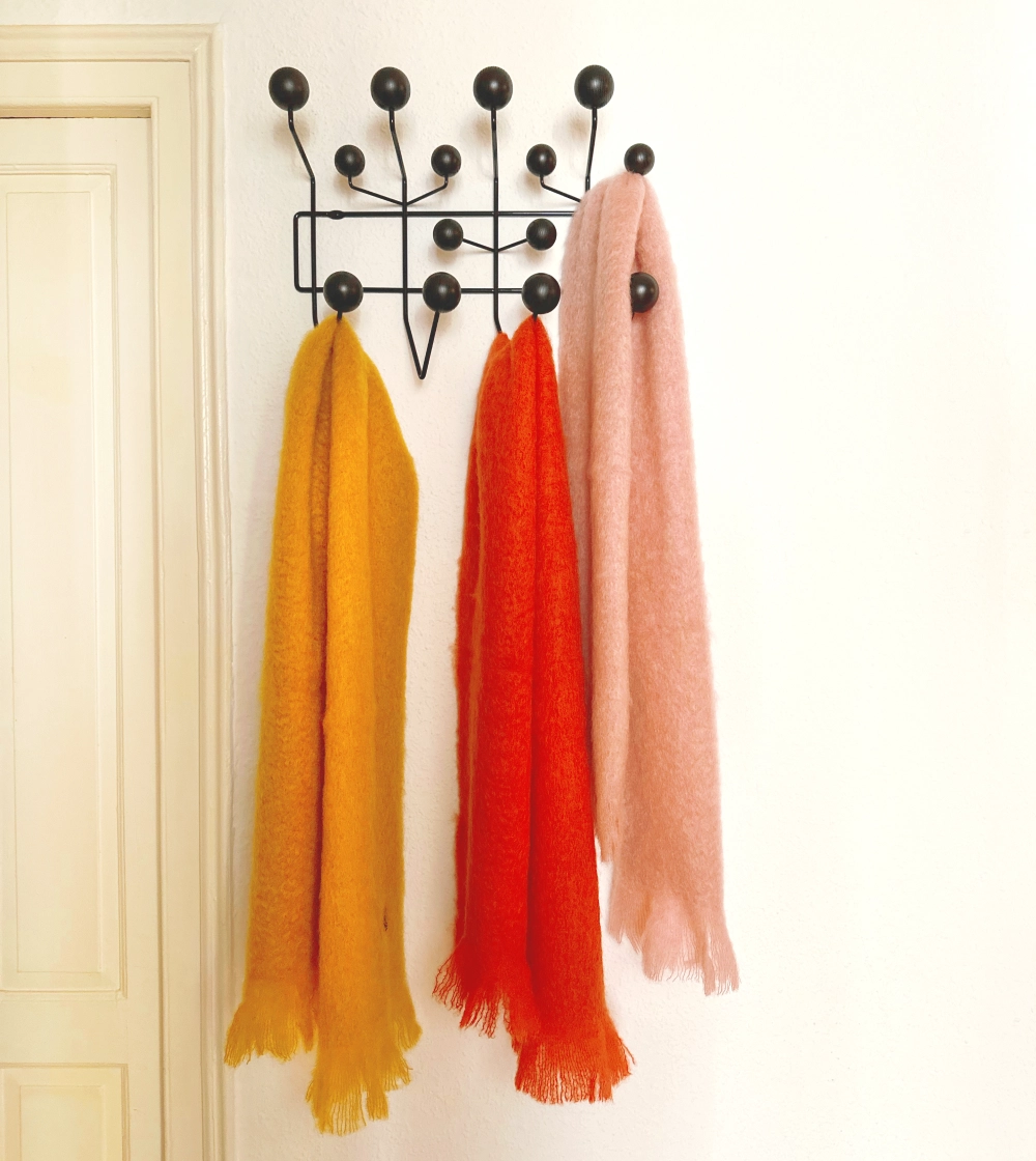 bufandas ezcaray anchas colores mostaza y naranja fabricada en lana y mohair.