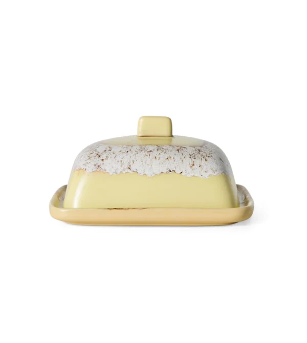 70s Ceramics Butter Dish Custard de HKLIVING, mantequera de gres multicolor con tapa abombada y acabado retro en tonos crema y amarillo.
